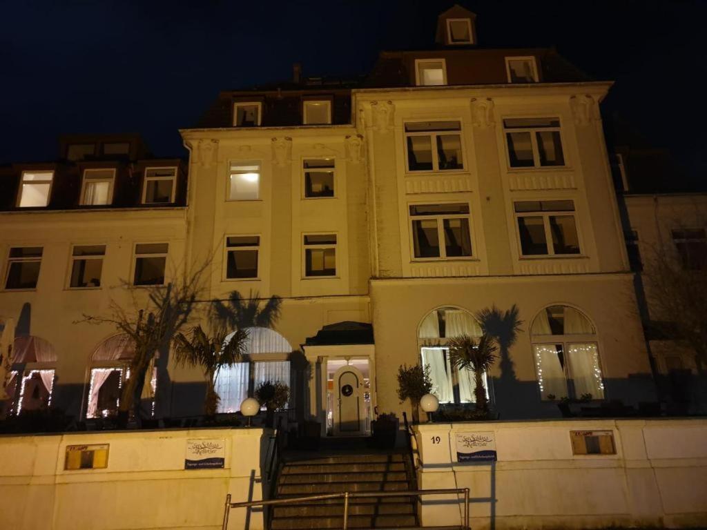 See Schlosshotel Am Kellersee Ойтін Екстер'єр фото