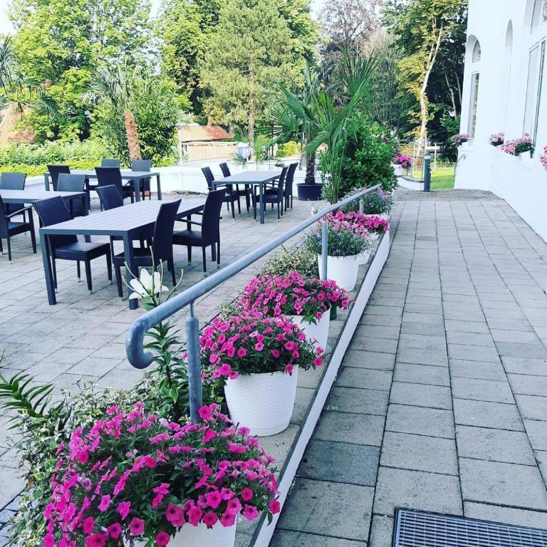 See Schlosshotel Am Kellersee Ойтін Екстер'єр фото