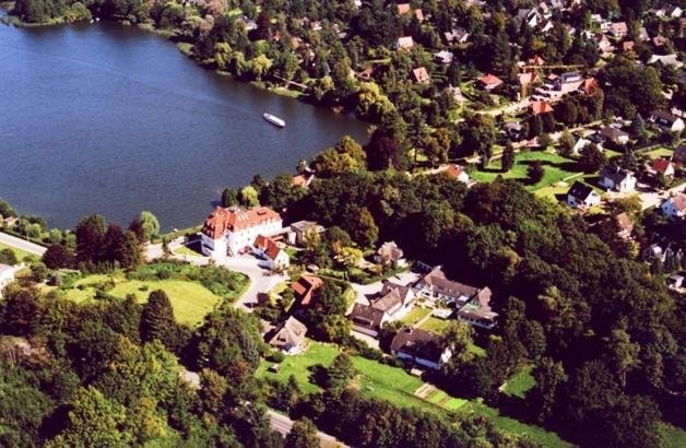 See Schlosshotel Am Kellersee Ойтін Екстер'єр фото