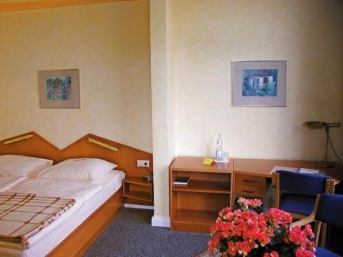 See Schlosshotel Am Kellersee Ойтін Екстер'єр фото